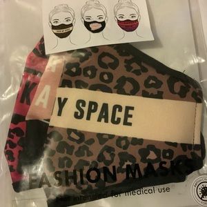 Sale $5 Face Masks Fashion Mask Pack Of 3 Multi color NWT